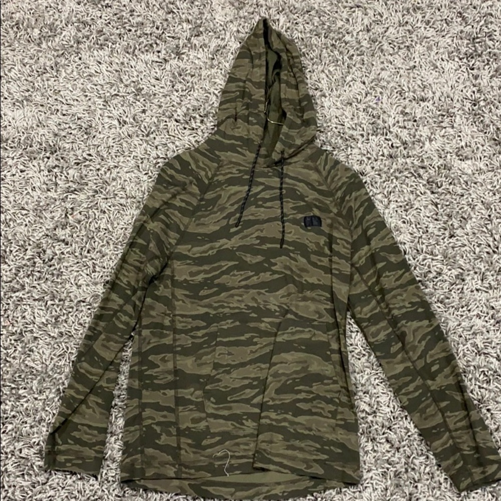 sweatshirt